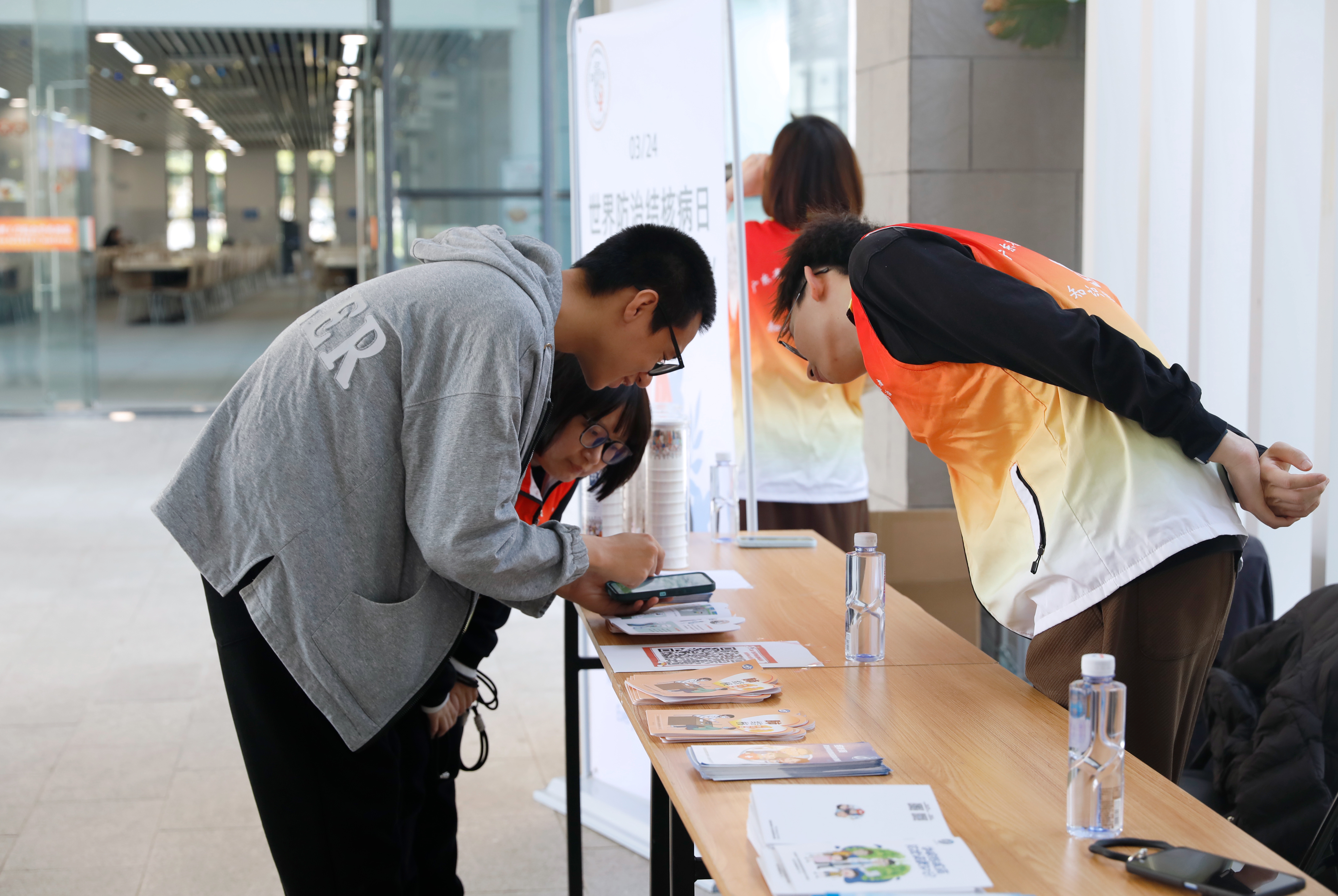 _16A0560.jpg _16A0560.jpg