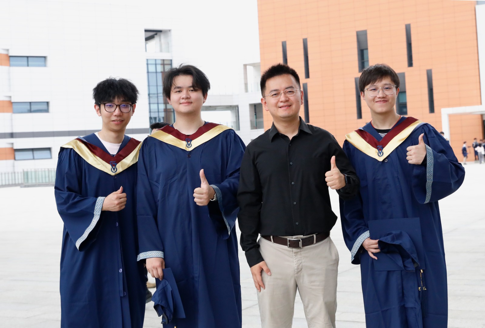 _16A9373.jpg _16A9373.jpg