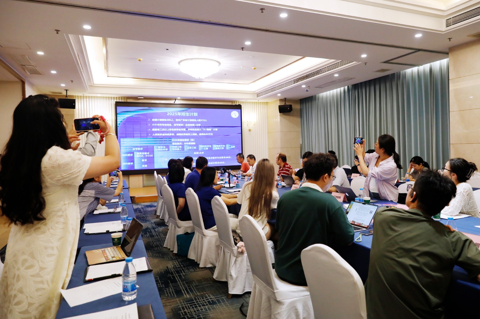 _16A5054.jpg _16A5054.jpg