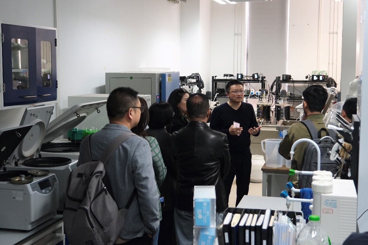 Picture5.jpg Picture5.jpg