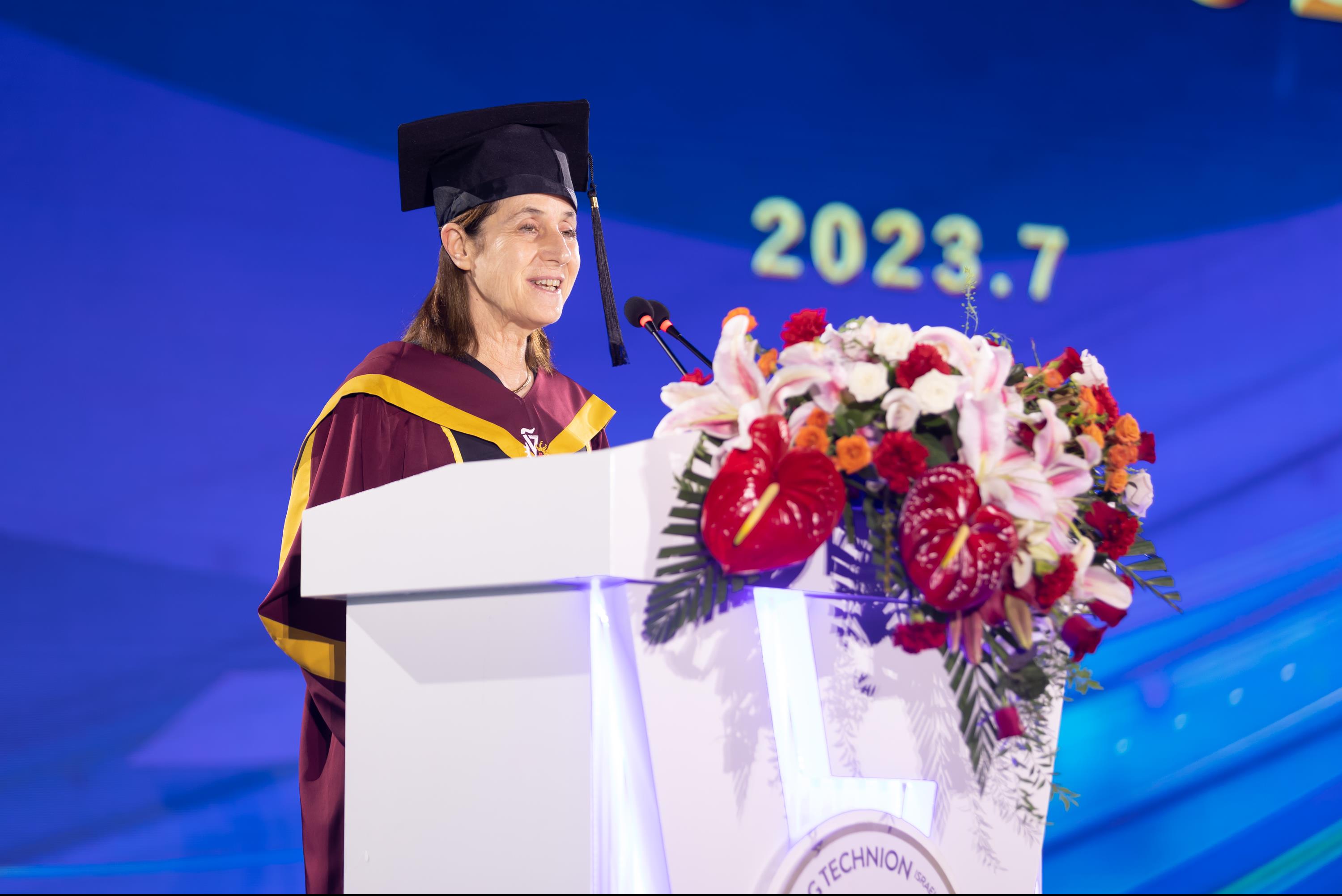 thumb_668b2fd2-02e4-4aec-b695-0865b1053a44